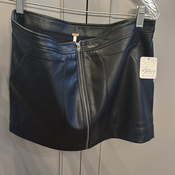 NWT free people faux leather black skirt - Picture 1 of 5